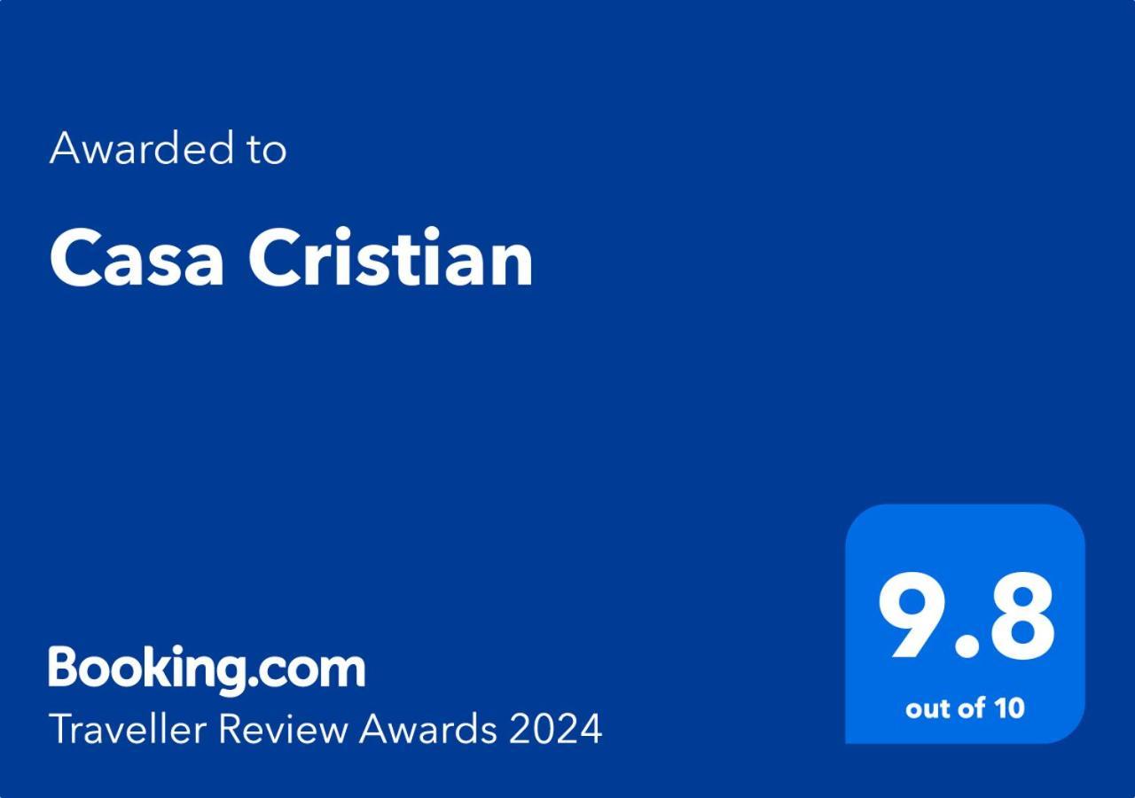 הוילה קאמפולונג מולדובנסק Casa Cristian מראה חיצוני תמונה
